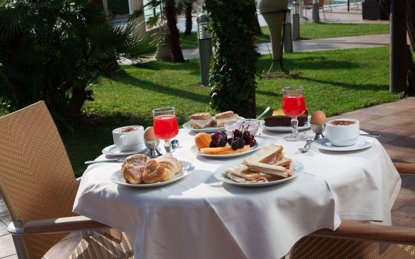 Hotel Imperiale ميلانو ماريتيما المظهر الخارجي الصورة
